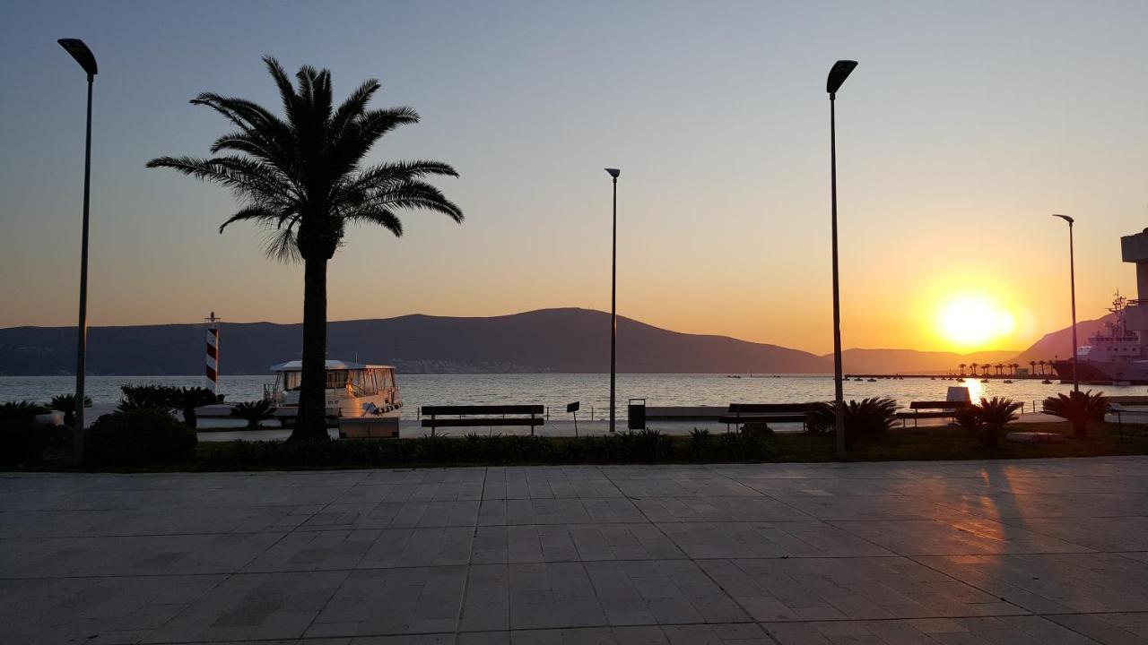 Room Next To Porto Montenegro Tivat Kültér fotó