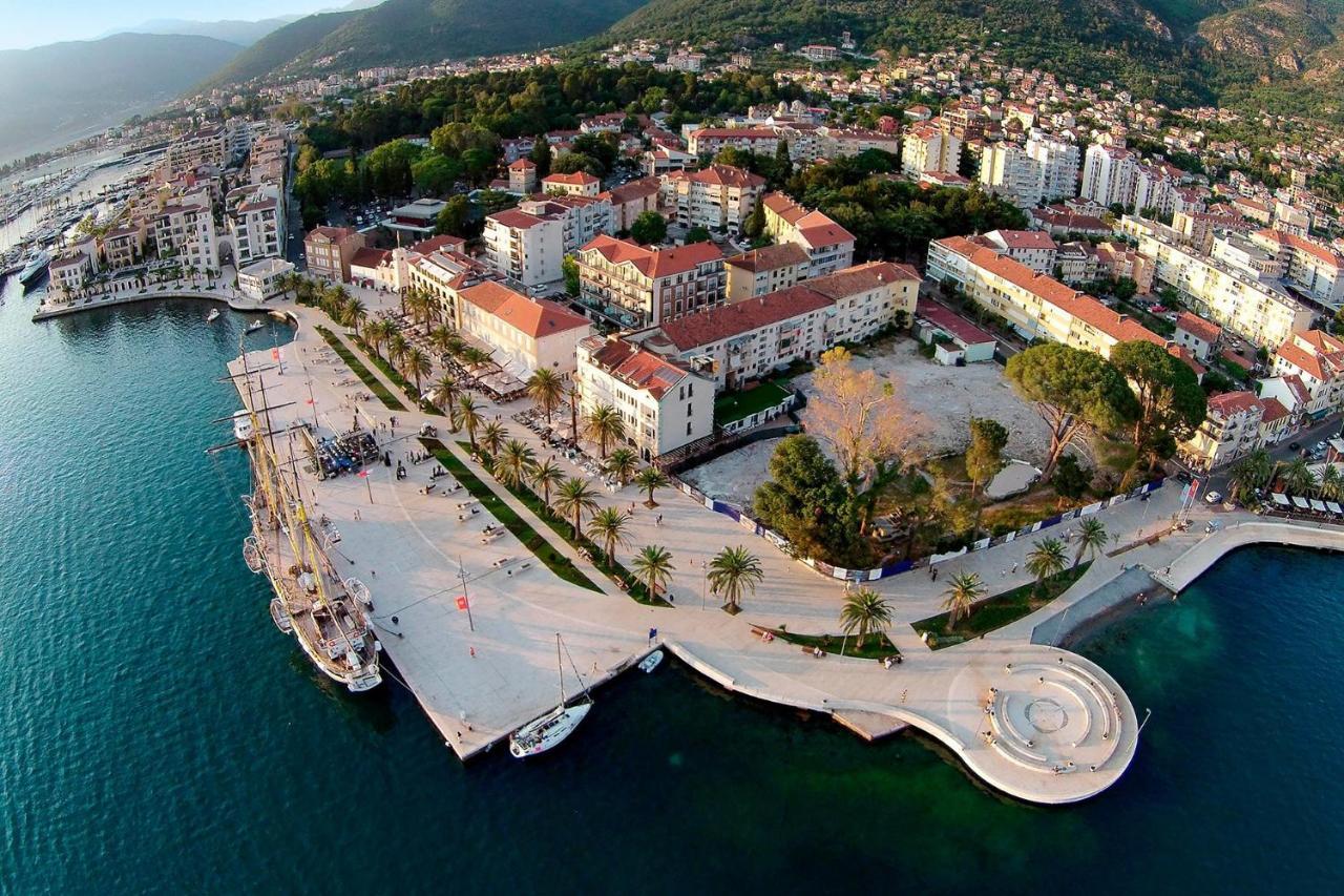 Room Next To Porto Montenegro Tivat Kültér fotó