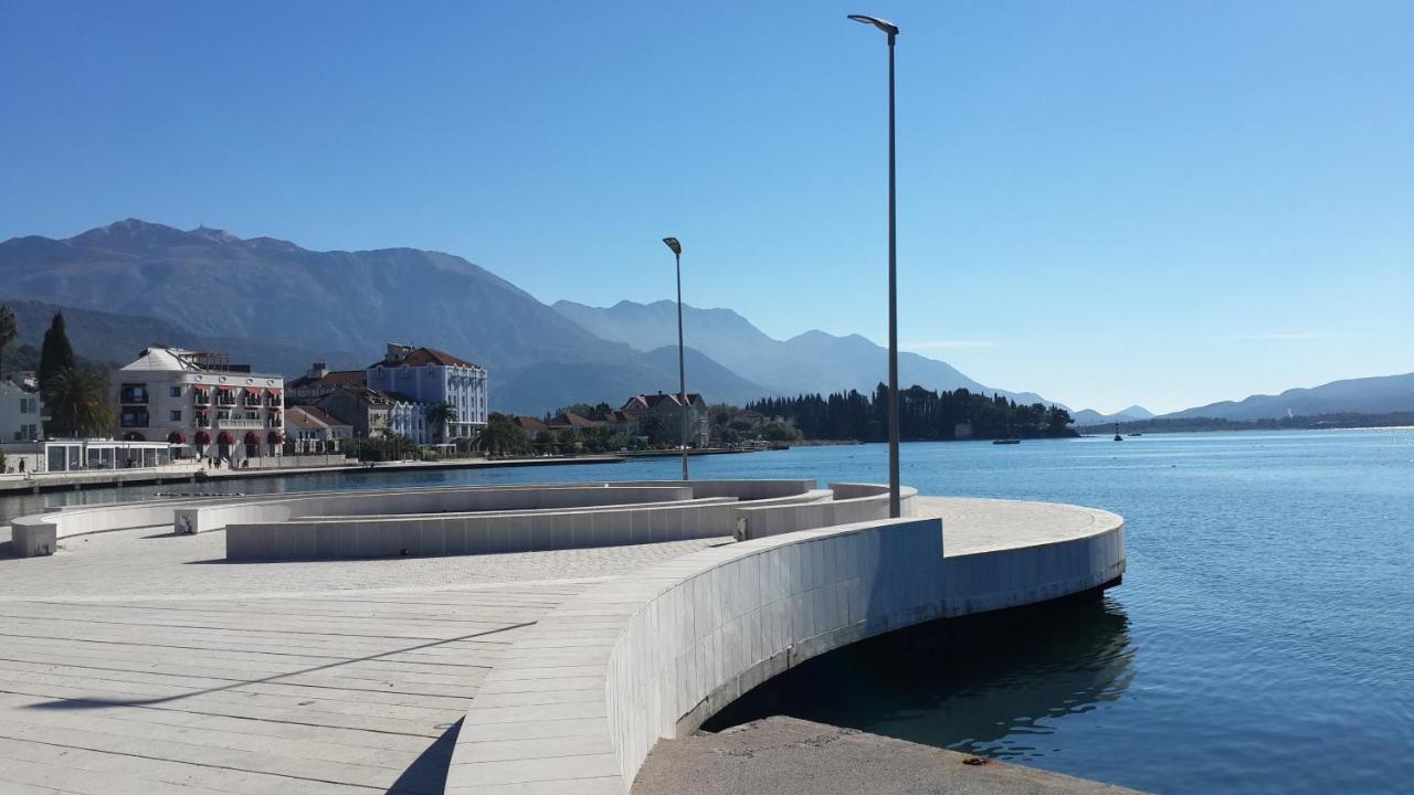 Room Next To Porto Montenegro Tivat Kültér fotó